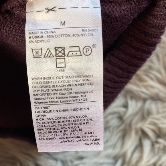 GAP Factory burgundy sweater - Picture 9 of 9